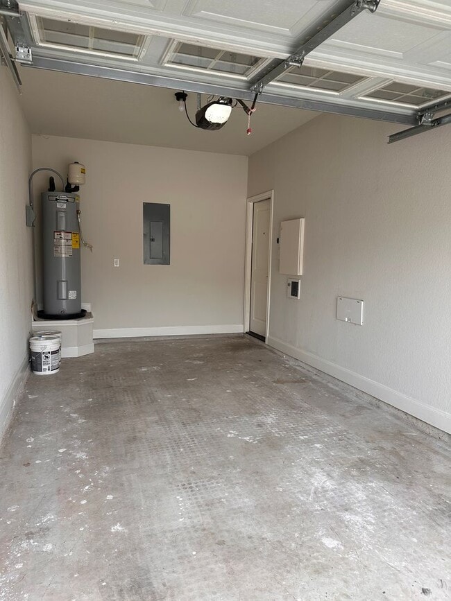 6306 Melanzane Ave in San Antonio, TX - Building Photo - Building Photo