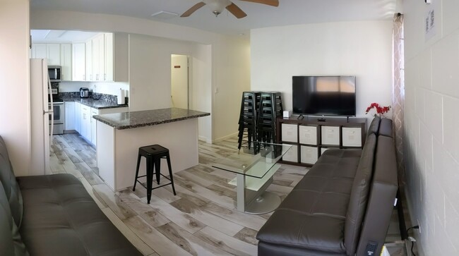 2353 Dole St, Unit 1 in Honolulu, HI - Foto de edificio - Building Photo