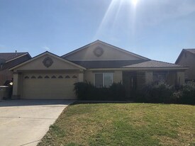 2501 Basque Hills Dr in Bakersfield, CA - Building Photo