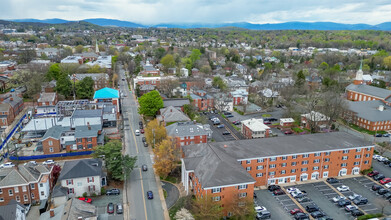 Tarleton Square in Charlottesville, VA - Building Photo - Building Photo