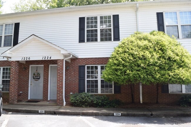 property at 1224 14th St NE