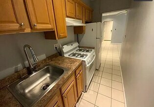 45 Almont St, Unit 45 Almont Street in Malden, MA - Building Photo - Building Photo