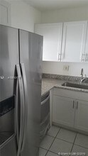 1800 NW 24th Ave-Unit -318 in Miami, FL - Building Photo - Building Photo