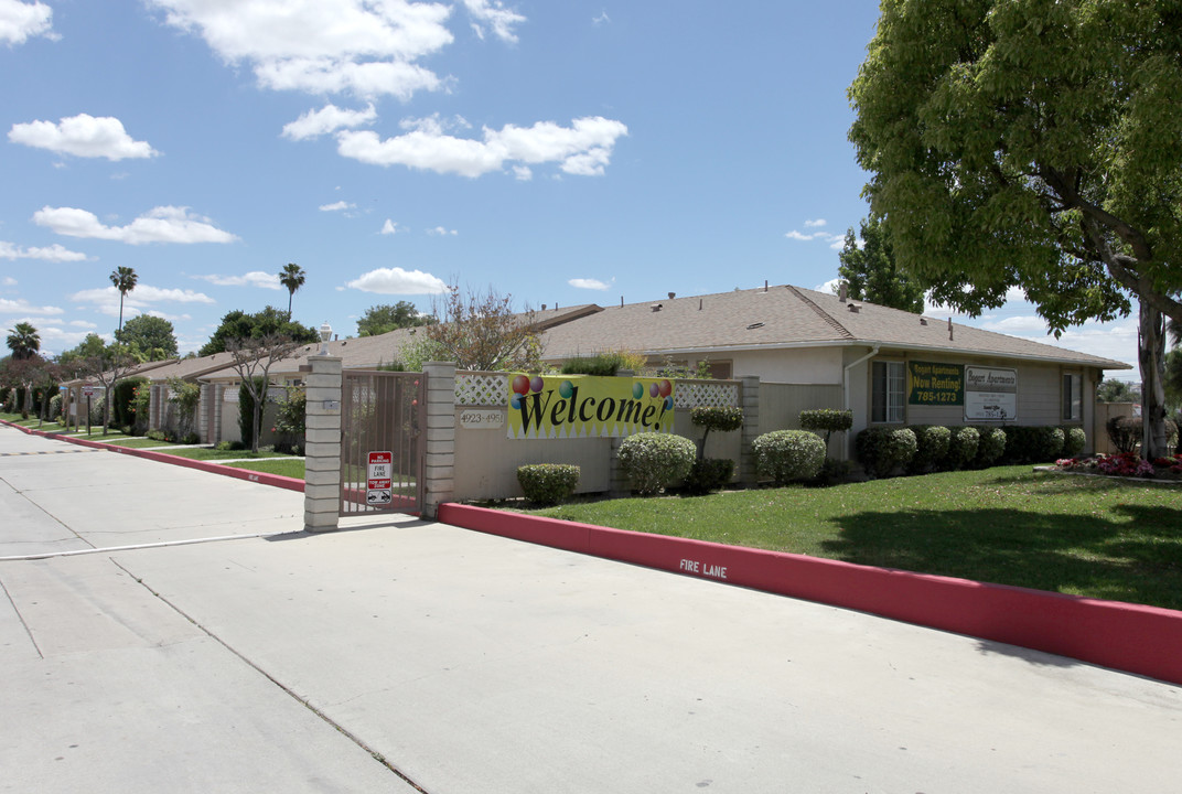 Bogart Apartments in Riverside, CA - Building Photo