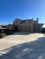 33985 Oro Fino Ct in Yucaipa, CA - Building Photo