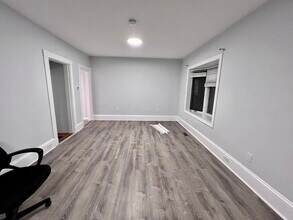 88 Elmwood Ave in Quincy, MA - Building Photo - Building Photo