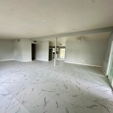 2175 Conway Blvd in Port Charlotte, FL - Building Photo - Building Photo