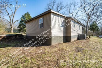 32 1st Ave SE in Graysville, AL - Building Photo - Building Photo