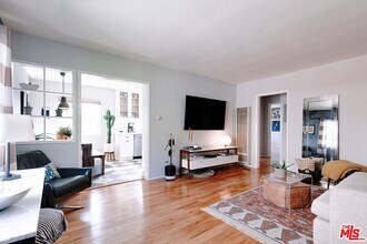 1419 15th St, Unit 5 in Santa Monica, CA - Building Photo - Building Photo