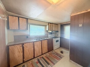 531 Amber St in Pensacola, FL - Building Photo - Building Photo