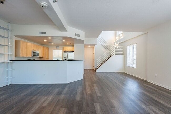 property at 16 W Encanto Blvd
