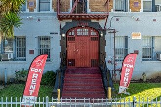 Wilton Way Apartments in Los Angeles, CA - Building Photo - Building Photo