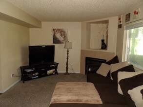 3732 Pacific Dr in Colorado Springs, CO - Building Photo - Building Photo