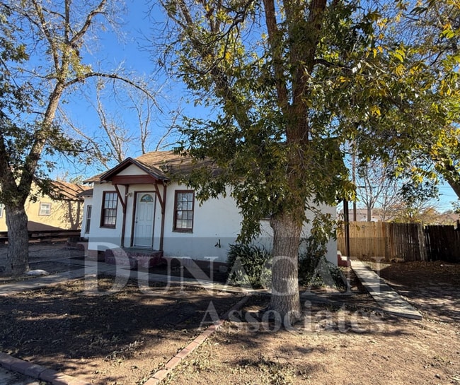property at 904 N Mesquite St