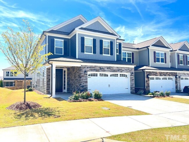 property at 913 Haybeck Ln