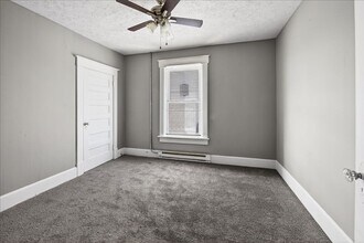 4114 E Washington St in Indianapolis, IN - Building Photo - Building Photo