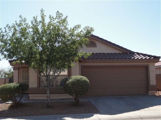 property at 1054 S Clancy