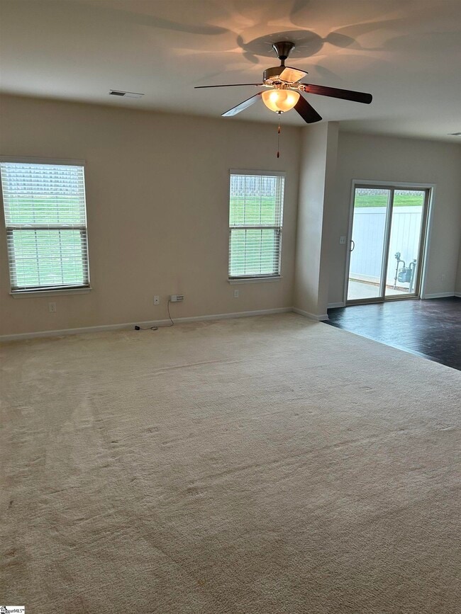 129 Middleby Way in Greer, SC - Building Photo - Building Photo