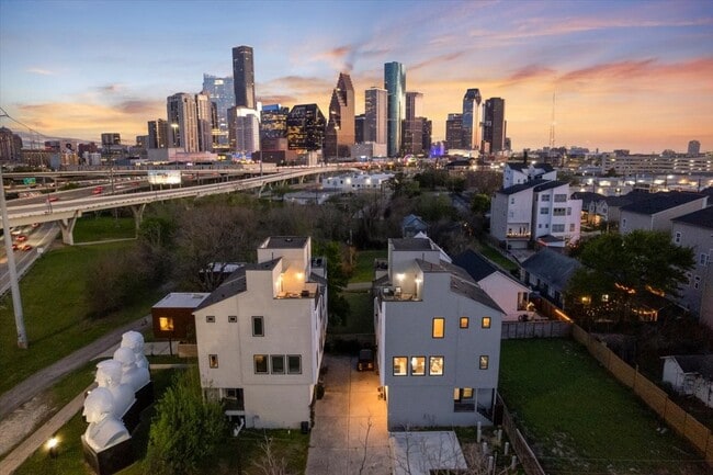 property at 1005 Bingham St