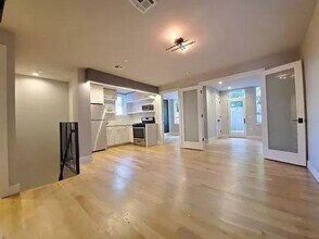 202 Clifton Pl, Unit 2B in Brooklyn, NY - Foto de edificio - Building Photo