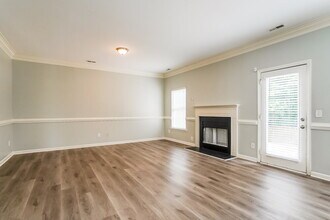 401 Pyracantha Dr in Holly Springs, NC - Building Photo - Building Photo