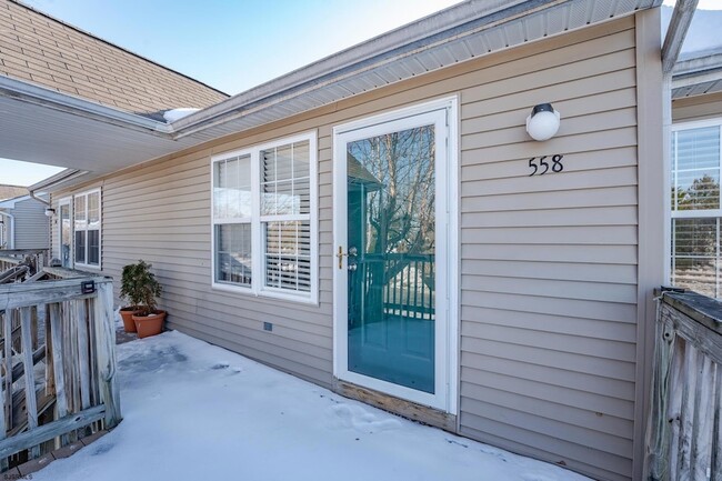 558 London Ct in Egg Harbor Township, NJ - Building Photo - Building Photo