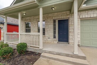 806 Bedford Ct in Georgetown, TX - Building Photo - Building Photo