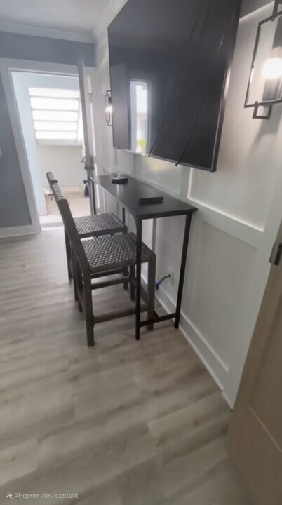 4127 Dolphin Dr in Tampa, FL - Building Photo