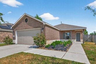 15171 Willow Tree Ln in Roman Forest, TX - Building Photo - Building Photo