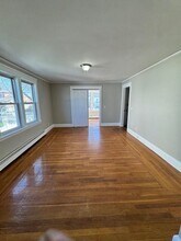101 Rutherglen Ave in Providence, RI - Building Photo - Building Photo