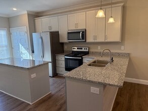 1903 N Main St in Anderson, SC - Building Photo - Building Photo