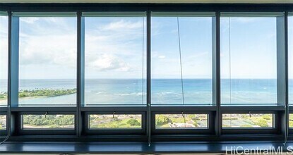 1330 Ala Moana Blvd in Honolulu, HI - Building Photo - Building Photo