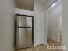 14953 N 142nd Dr. in Surprise, AZ - Foto de edificio - Building Photo