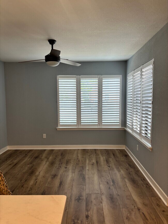 3066 Cape Henry Ct in Virginia Beach, VA - Building Photo - Building Photo