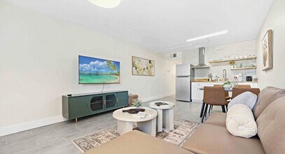 556 Coral Ct-Unit -SI ID1502039P in Fort Walton Beach, FL - Building Photo - Building Photo