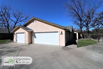 3769 Main St in Cottonwood, CA - Building Photo - Building Photo