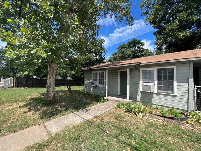 6608 Wild St in Austin, TX - Building Photo - Building Photo