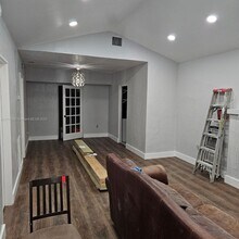 244 NW 59th St in Miami, FL - Building Photo - Building Photo