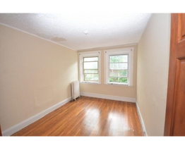 239 Kelton St, Unit 12## in Boston, MA - Foto de edificio - Building Photo