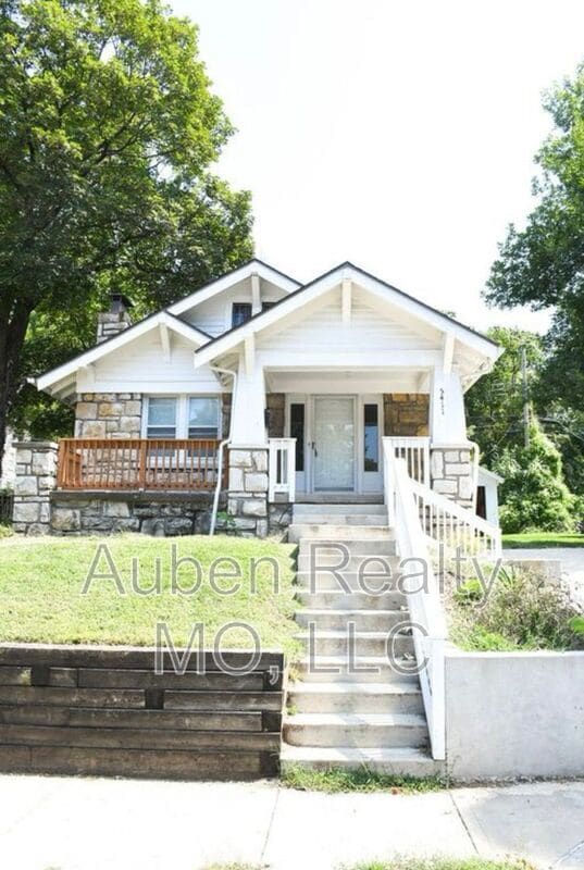 property at 5411 Charlotte St