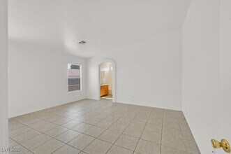 4935 Stormy Ridge St in North Las Vegas, NV - Building Photo - Building Photo