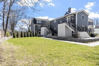 6 Cedar St in Amesbury, MA - Building Photo - Building Photo
