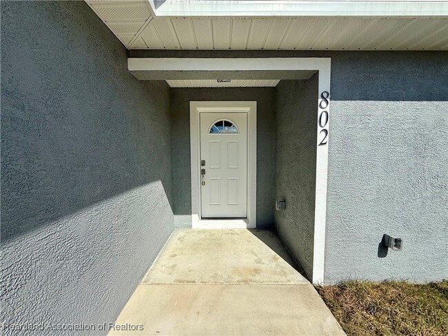 802-804 Dozier Ave in Sebring, FL - Building Photo - Building Photo