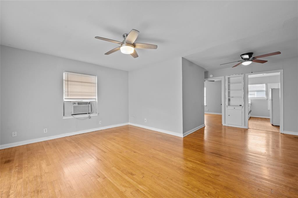 1919 McDuffie St in Houston, TX - Building Photo