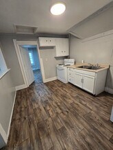 1609 Brown St in Anderson, IN - Building Photo - Building Photo