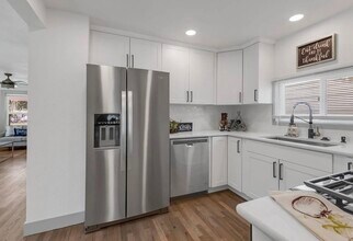 634 Meade St in Denver, CO - Building Photo - Building Photo