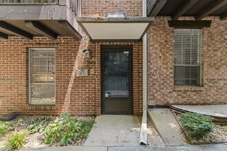 7309 Cardigan Cir in Sandy Springs, GA - Building Photo - Building Photo