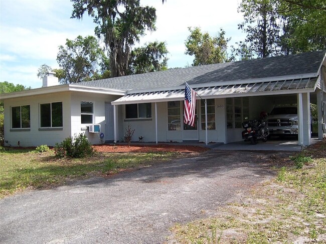 1600 Ace Park Dr in Orange City, FL - Building Photo - Building Photo