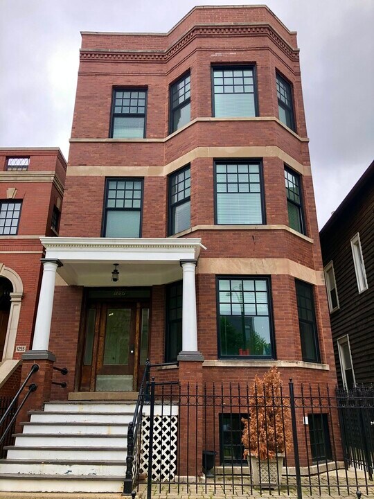 1257 W Schubert Ave in Chicago, IL - Building Photo