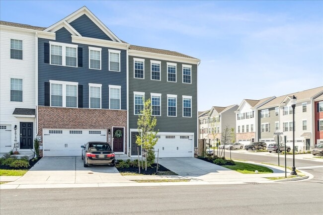 property at 2017 Pomona Wy